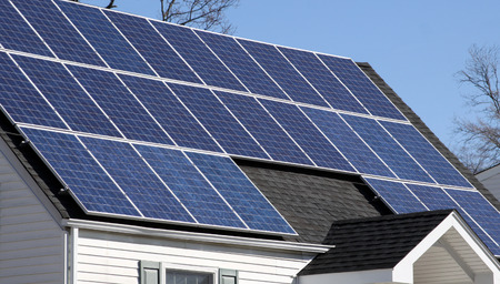 Solar City Wants to Turn Roofs Into Solar Panels