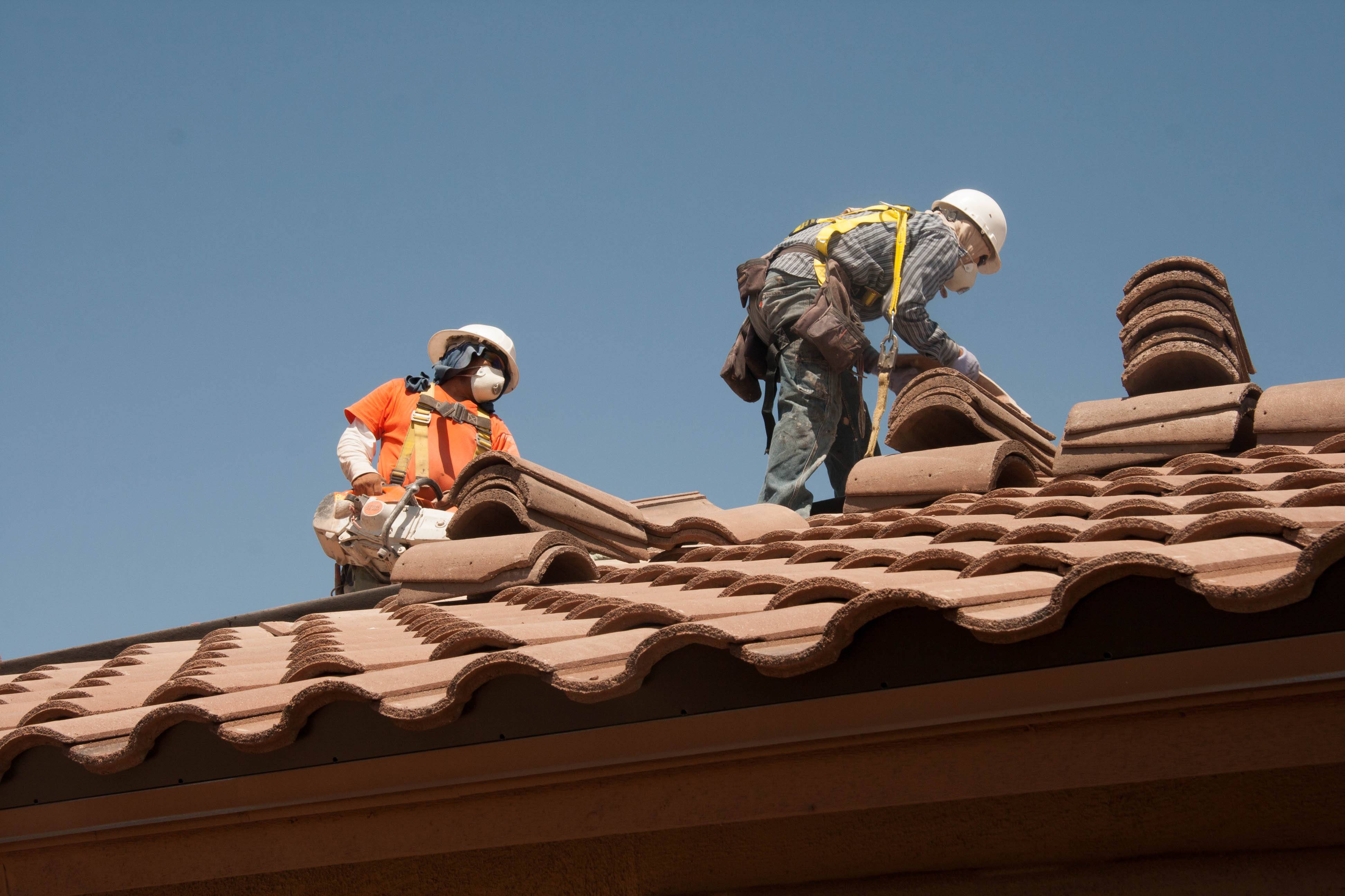 roofing contractors during work
