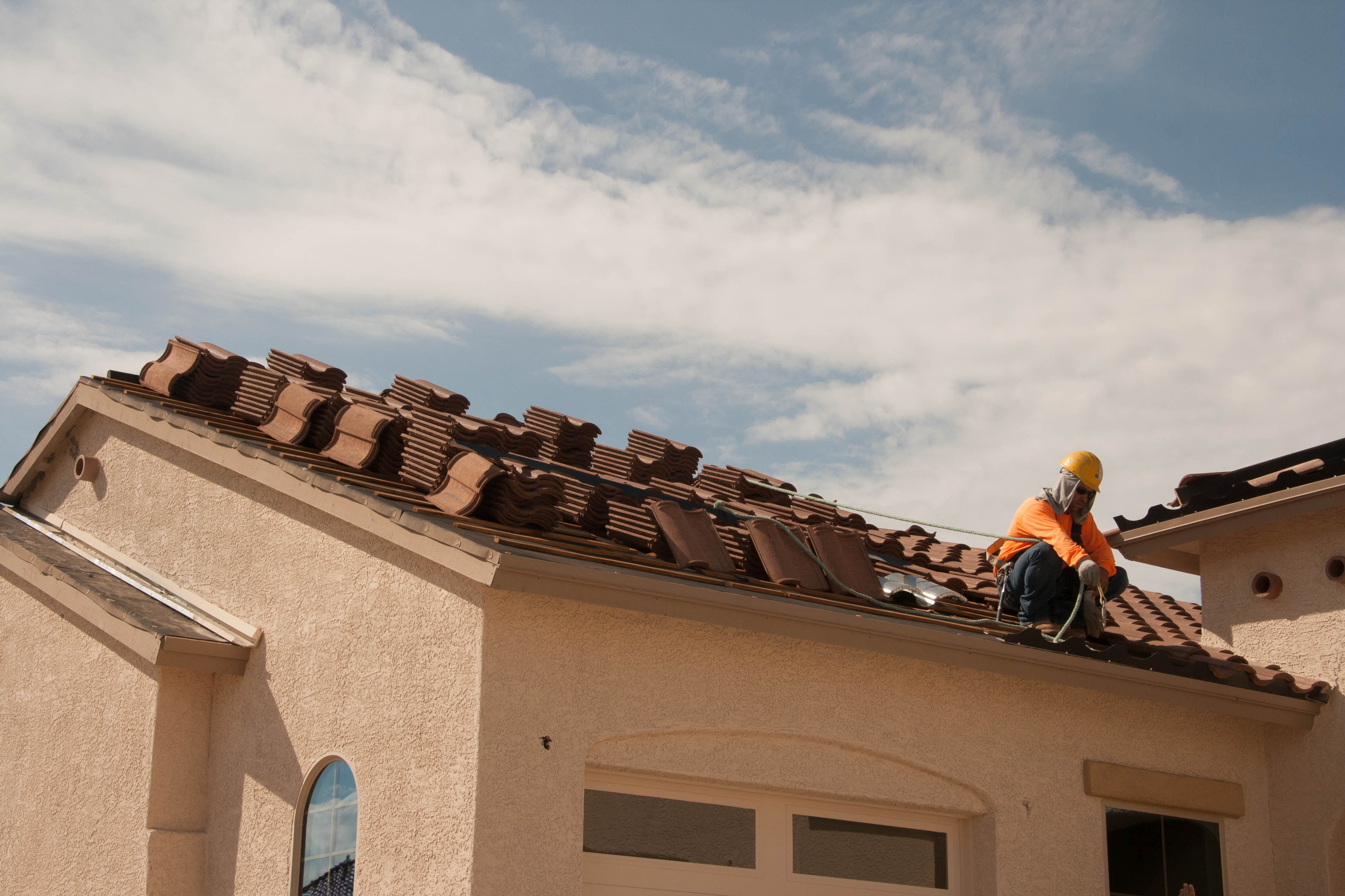What Not to Look for in a Roofing Contractor