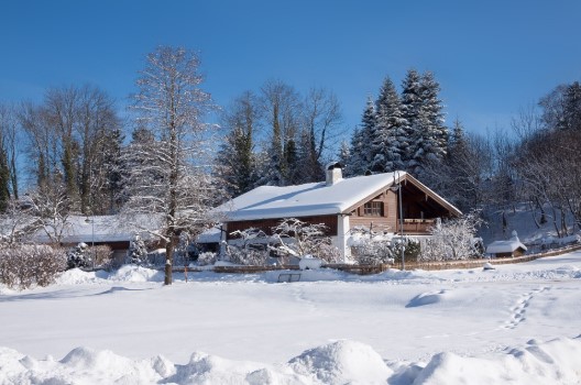 Summit Roof Snow Removal