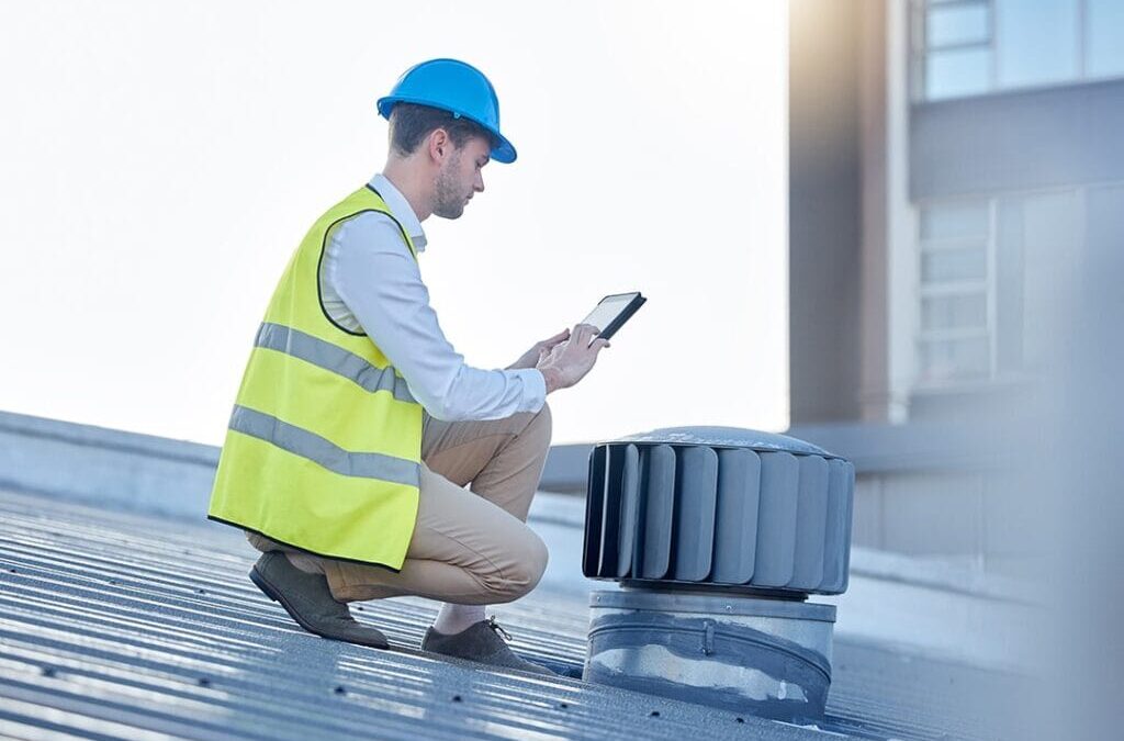 Top Signs Your Commercial Roof Needs Repairs